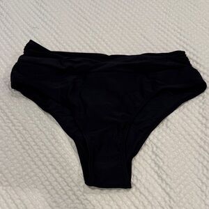 Black High-Waisted v-cut Bikini Bottoms